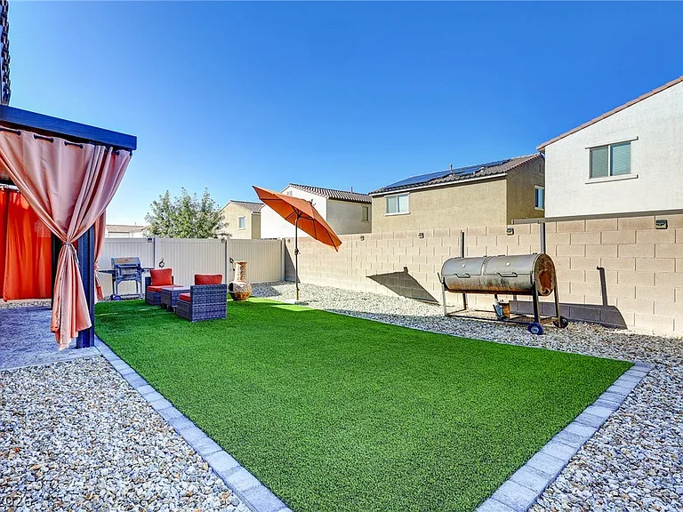 6955 Stone Cactus St — Photo 10