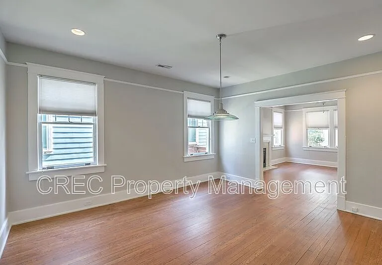 831 Rutledge Ave — Photo 9