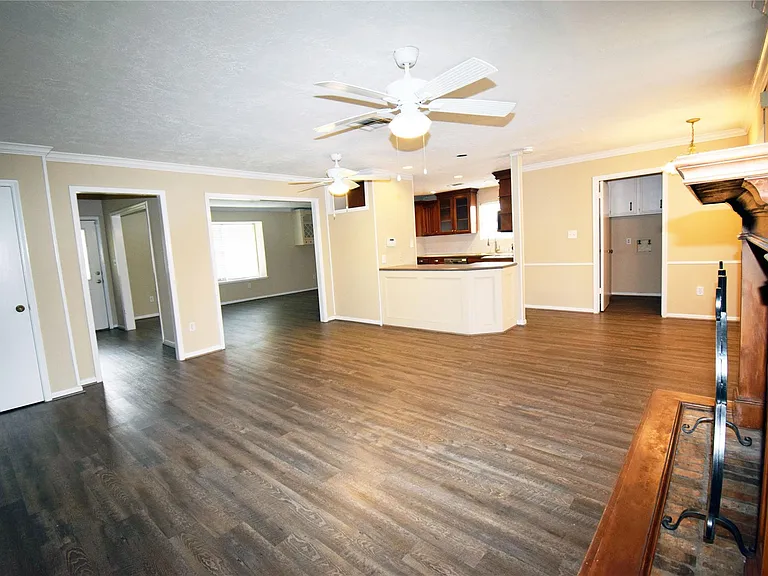 1806 Cedarwood Ct — Photo 22