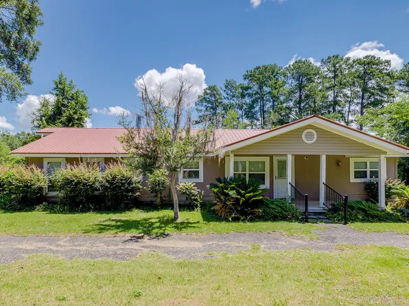 645 Blue Gill Rd, Ellabell, GA 31308