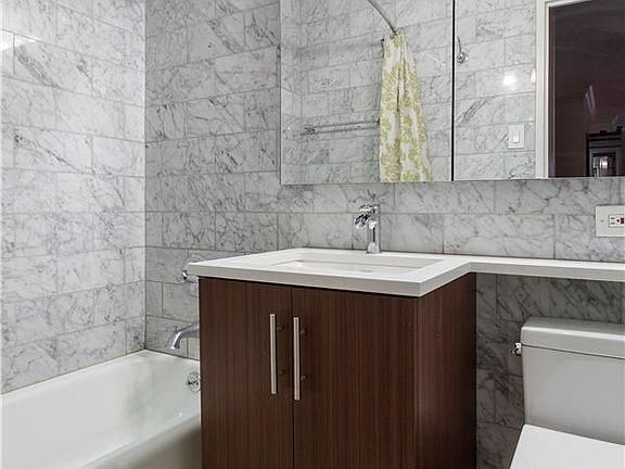 4th image of 400 E 54th St APT 6C