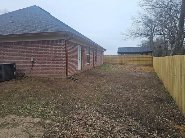 1509 N Business Highway 45, Corsicana, TX 75110