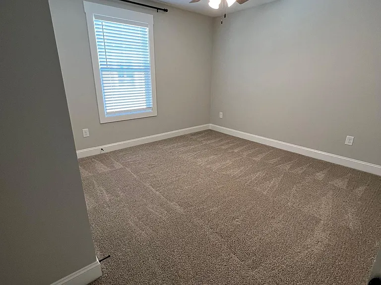 206 Jenkins St — Photo 17