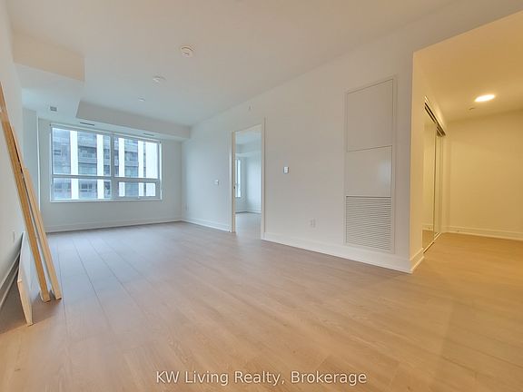 5th image of 8 Cedarland Dr #1802