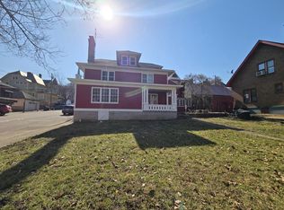 301 3rd St #1, Aurora, IN 47001