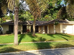 9299 Longmeadow Cir, Boynton Beach, FL 33436