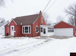 213 Long St, Mankato, MN 56001