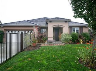 2404 Sandpiper Ln, West Sacramento, CA 95691