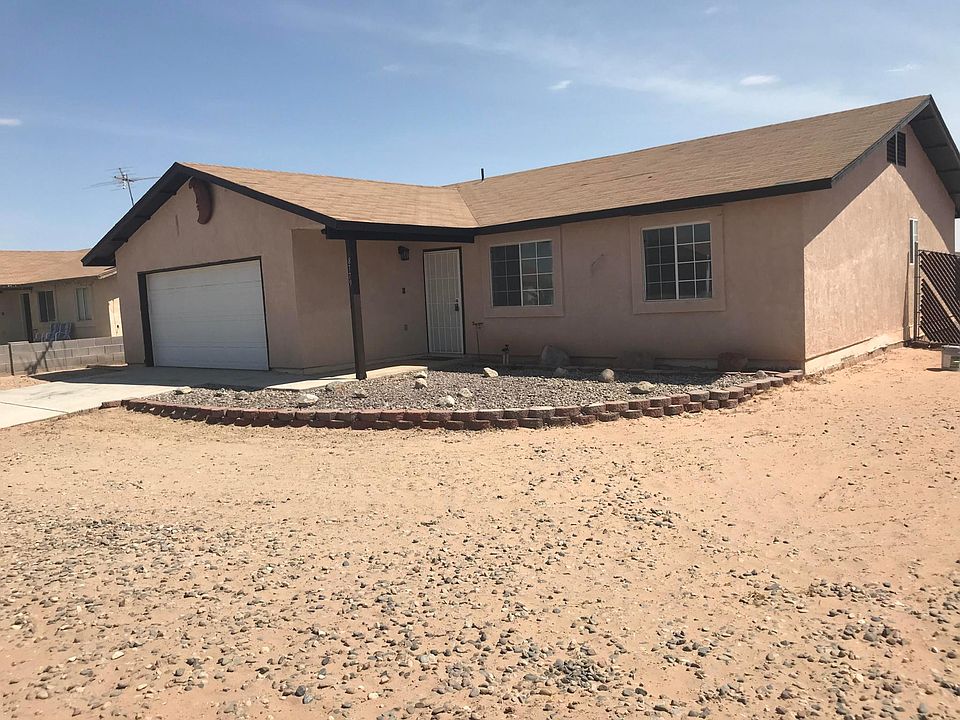1st image of 8779 E 39th Pl