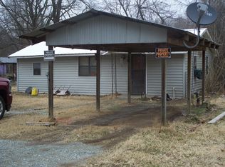 17901 S Highway 10, Wyandotte, OK 74370