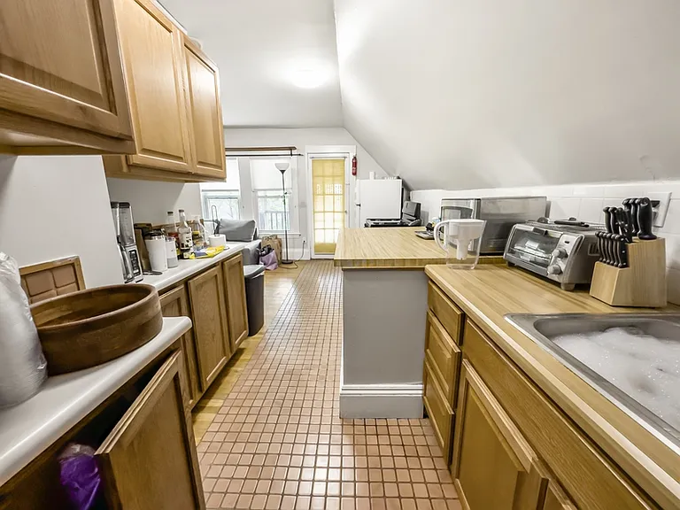 55 Hall Ave #3 — Photo 6