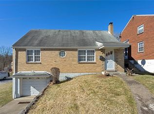 6423 Swan Dr, Verona, PA