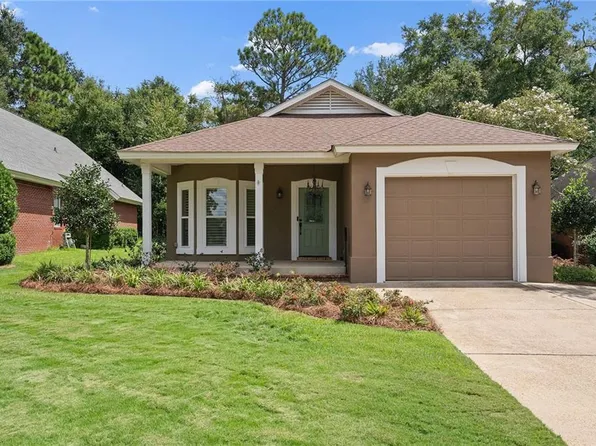 30390 Green Ct, Daphne, AL 36527