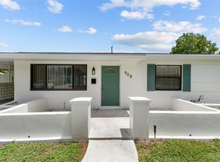 908 Lighthouse Dr, North Palm Beach, FL 33408