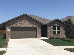 5613 Rio Rd, Roanoke, TX 76208