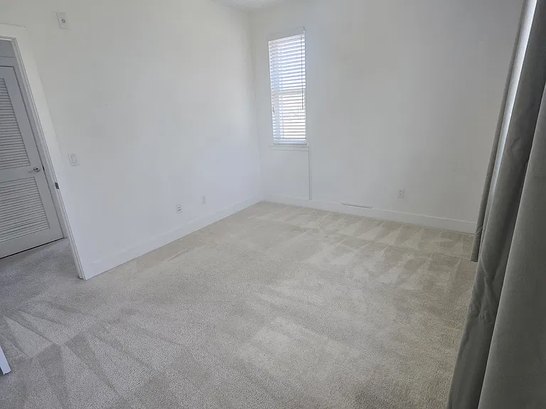 1919 Cadence Ln — Photo 21
