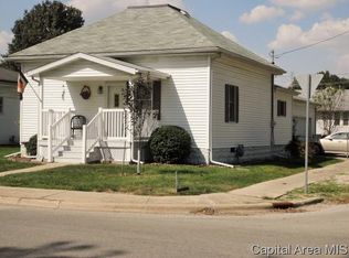 801 W Franklin St, Taylorville, IL 62568