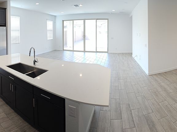 5th image of 17022 W Royal Palm Rd