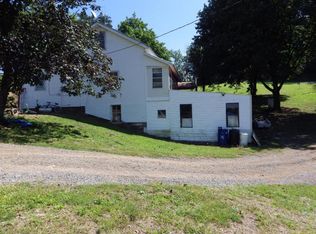 30 Hepler Rd, Klingerstown, PA 17941
