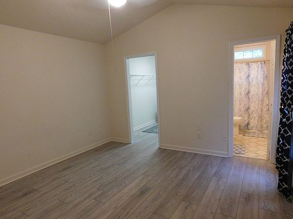 4th image of 225 Tobiano Dr