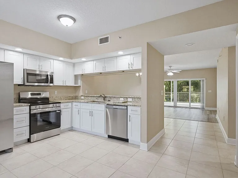 960 Starkey Rd #5105 — Photo 10