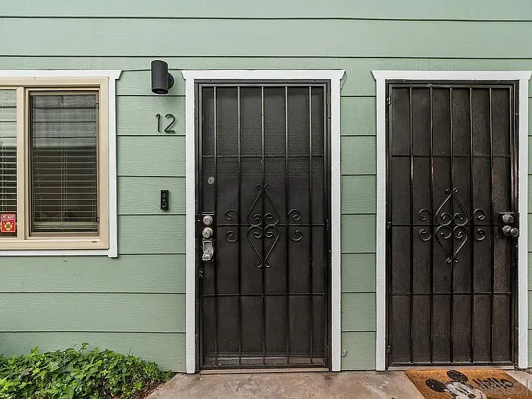 4231 Lowell St #12 — Photo 25