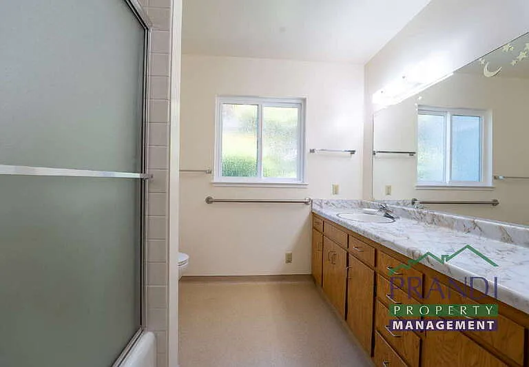 110 Pearl St #SAUSALITO — Photo 9