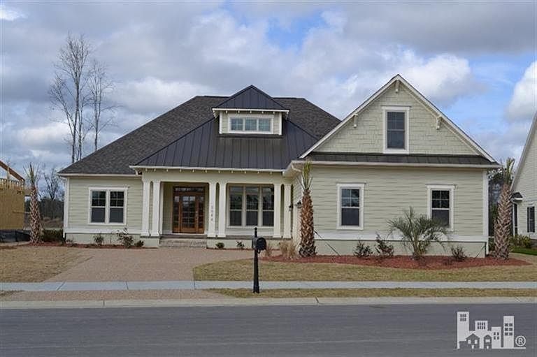 Valencia II. Among the many reasons Brunswick Forest residents love their lifestyle is they donâ??t have to leave the community to play golf or tennis, stop by the grocery store, get in a workout, see a doctor, or get out on the water. Brunswick Forest Am