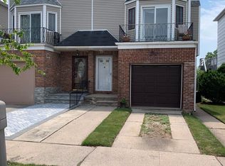 652 Travis Ave, Staten Island, NY 10314