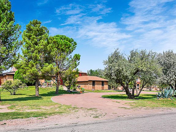 4th image of 5440 Santa Teresita Dr