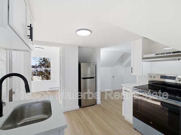 159 Connecticut Ave Floor 3