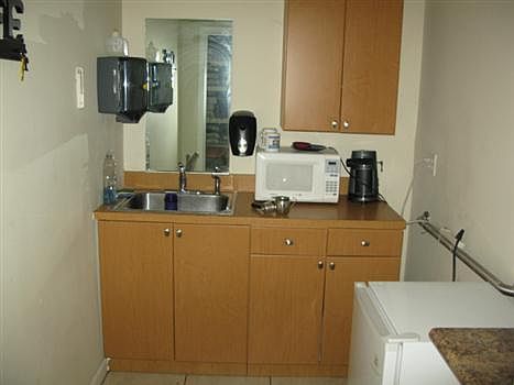 5th image of 10840 NW 138th St Unit 5