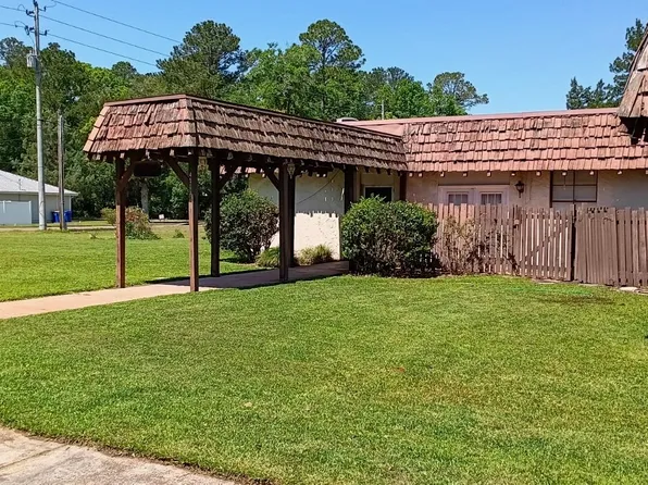 45097 4th Ave, Callahan, FL 32011