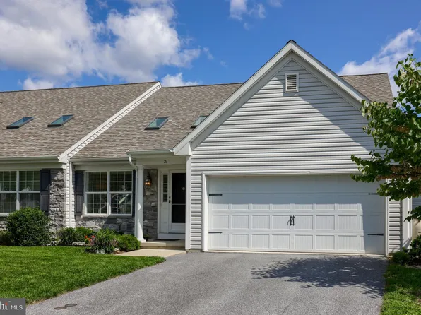 21 Summer Ct, Lancaster, PA 17602