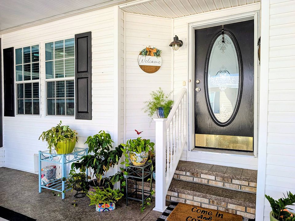 108 Tiger Lilly Dr, Parrish, FL 34219 | MLS #11598127 | Zillow