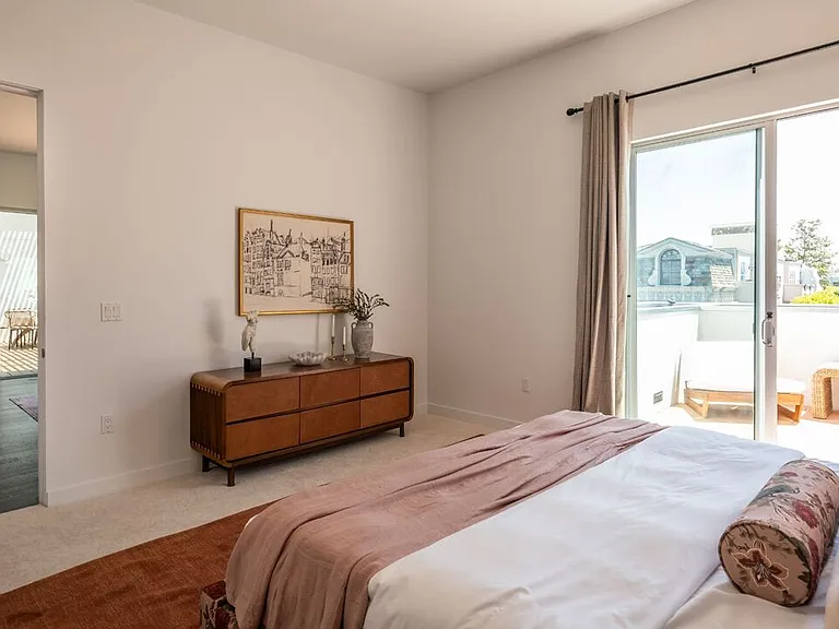 855 N Croft Ave #Penthouse 4 — Photo 19