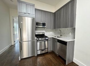 579 Fairview Ave #1R, Ridgewood, NY 11385