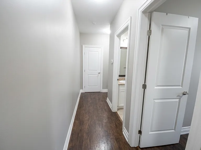 9193 A Bathurst St #MAIN — Photo 6
