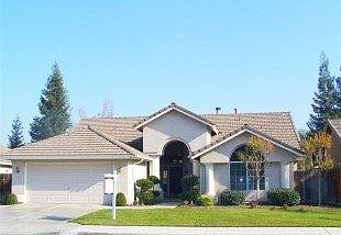 For Sale: 7752 North Barcus Ave, Fresno, CA 93722