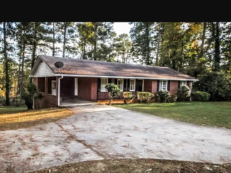 6117 Pisgah Rd SW — Photo 1