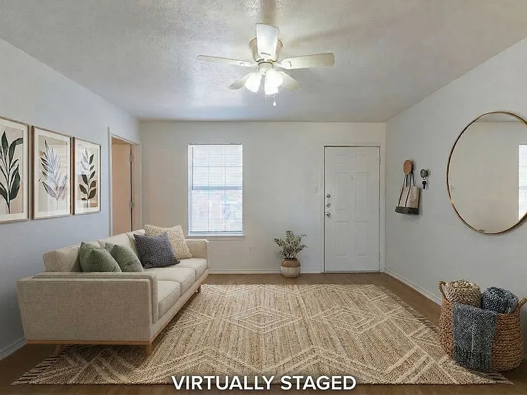 5904 Greengate Dr #D — Photo 7