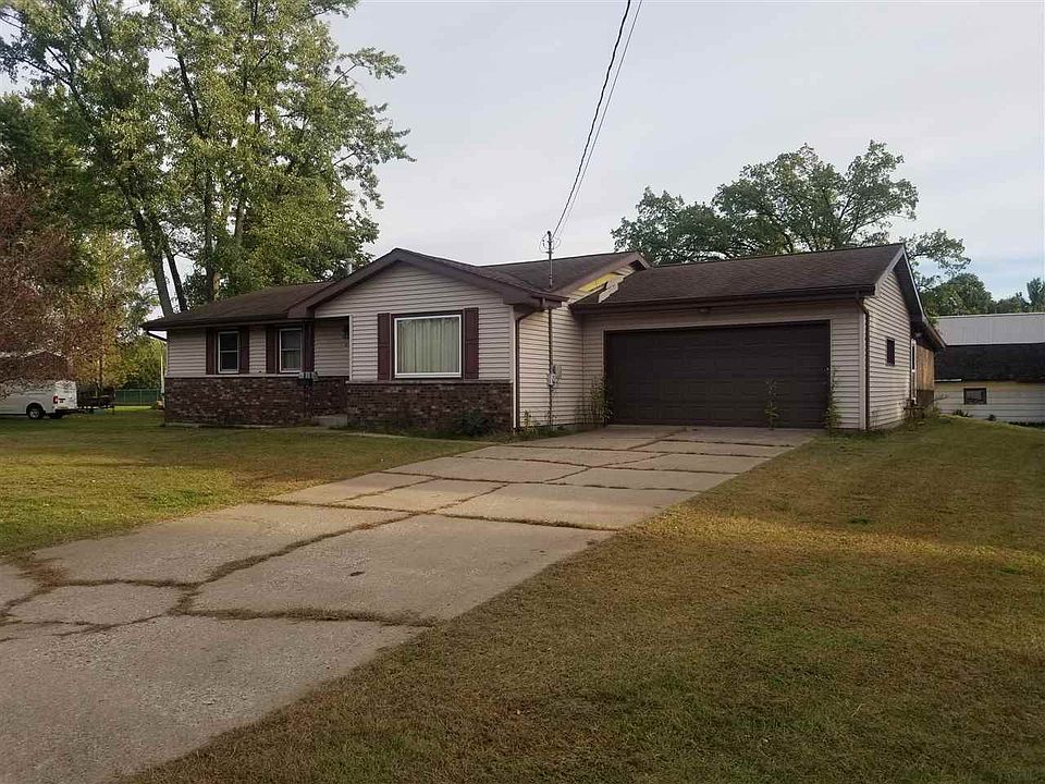 1st image of 429 Wood Ave