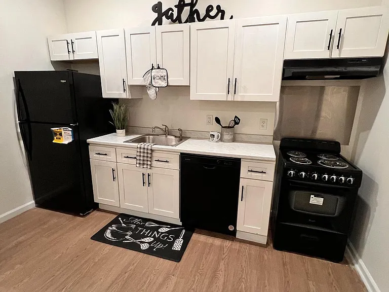 9 E 26th St #3 — Photo 2