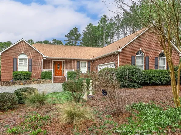 685 Chelsea Dr, Sanford, NC 27332