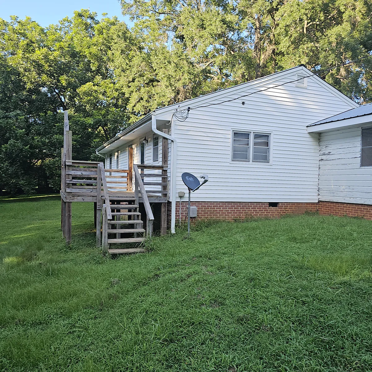 Building Photo - 901D Gibson Rd