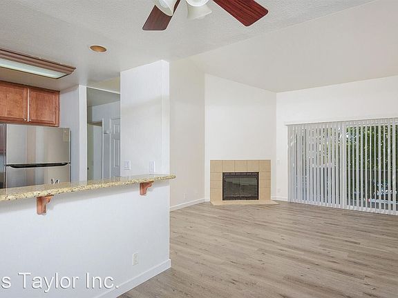 5th image of 225 W El Norte Pkwy Unit 232