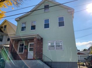 61 Essex St Floor 2, Malden, MA 02148