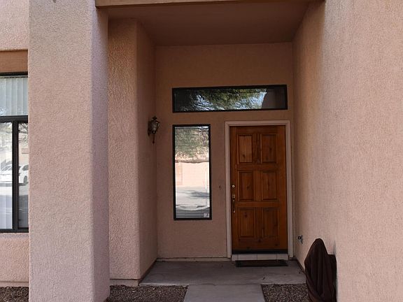 3rd image of 7086 N Avenida Adella