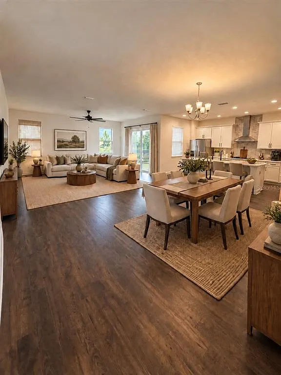 5 bed, 3.0 bath, 2911 sqft, $3,300 — Photo 3