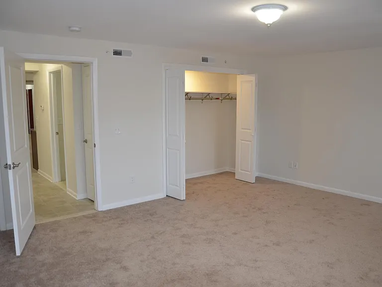 20 Lawrence St #19 — Photo 3